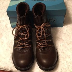 Cliffs Brown hiking shoes size 11 women’s